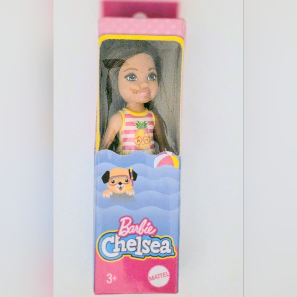 Barbie Chelsea Doll BNIB Brown Hair Hazel Eyes Swimsuit